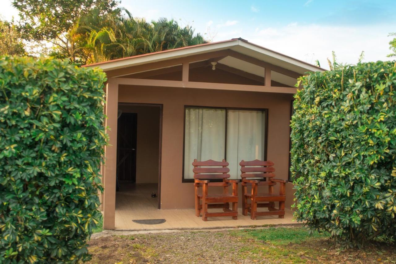 Slow Travel Lodge Upala Exterior photo