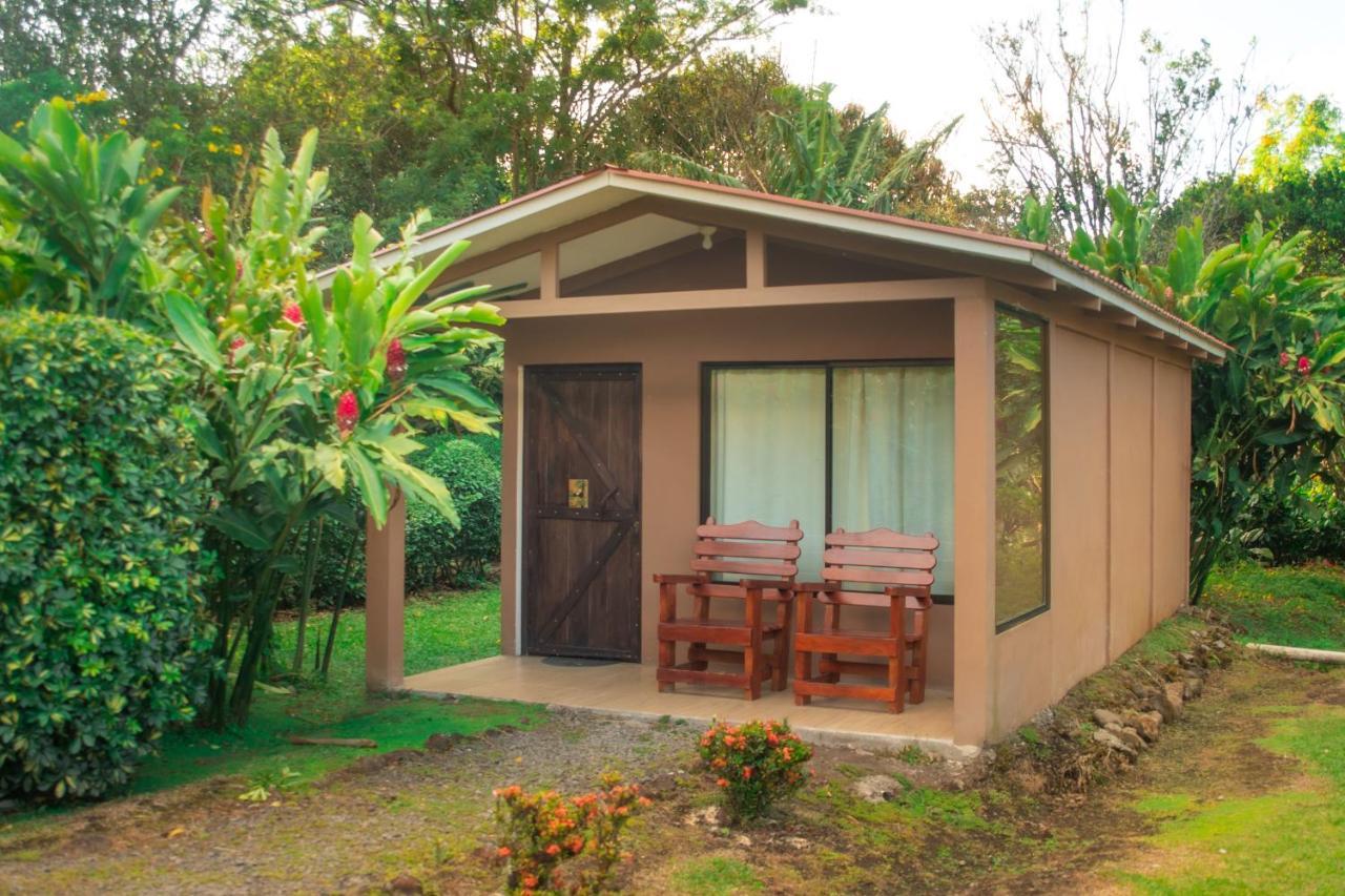 Slow Travel Lodge Upala Exterior photo